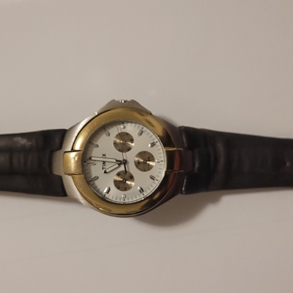 Timex mens quartz watch - Picture 2 of 3